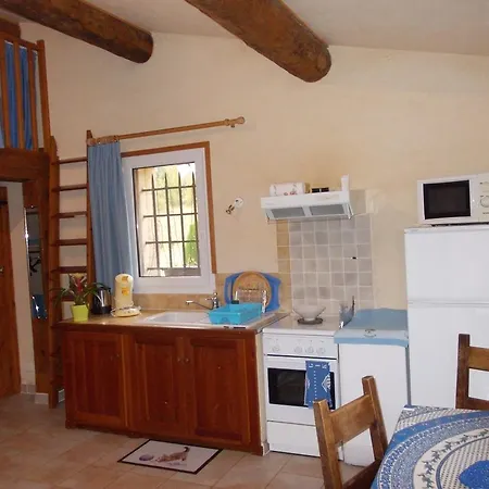Apartment La Bastide Des Raisins *